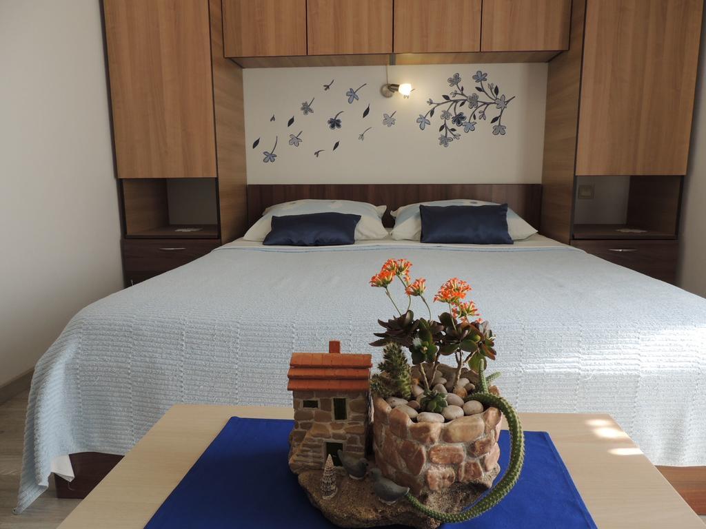 Apartments Barcarola Pag Town Dış mekan fotoğraf
